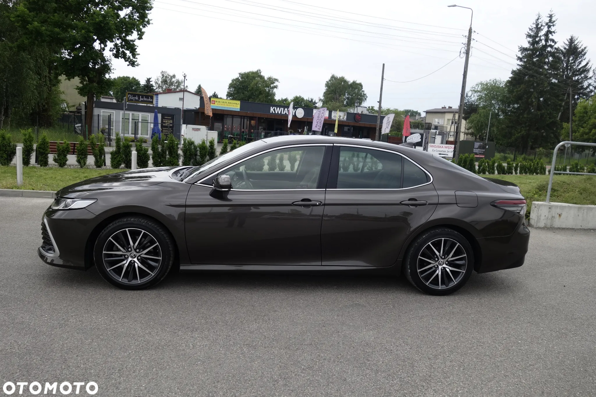 Toyota Camry 2.5 Hybrid Prestige CVT - 6