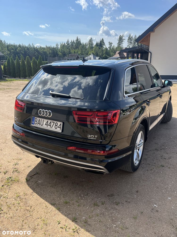 Audi Q7 - 4