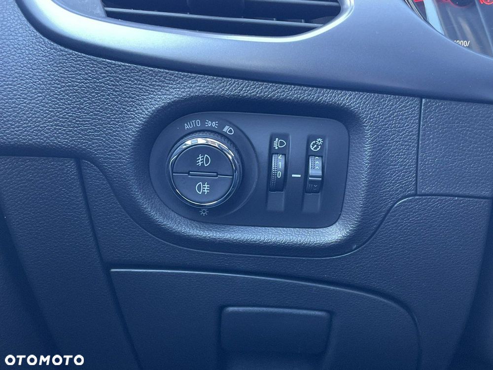 Opel Astra 1.4 T GPF Enjoy - 19