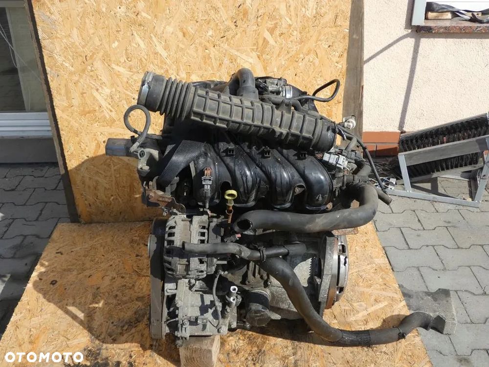 H4M738 Kompletny silnik z osprzętem 1.6 DACIA DOKKER II 2015-2019 - 1