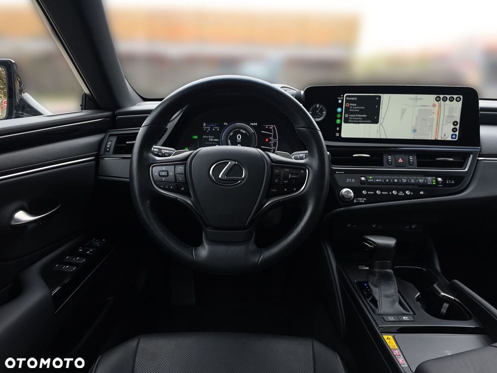 Lexus ES 300h Business Edition - 14