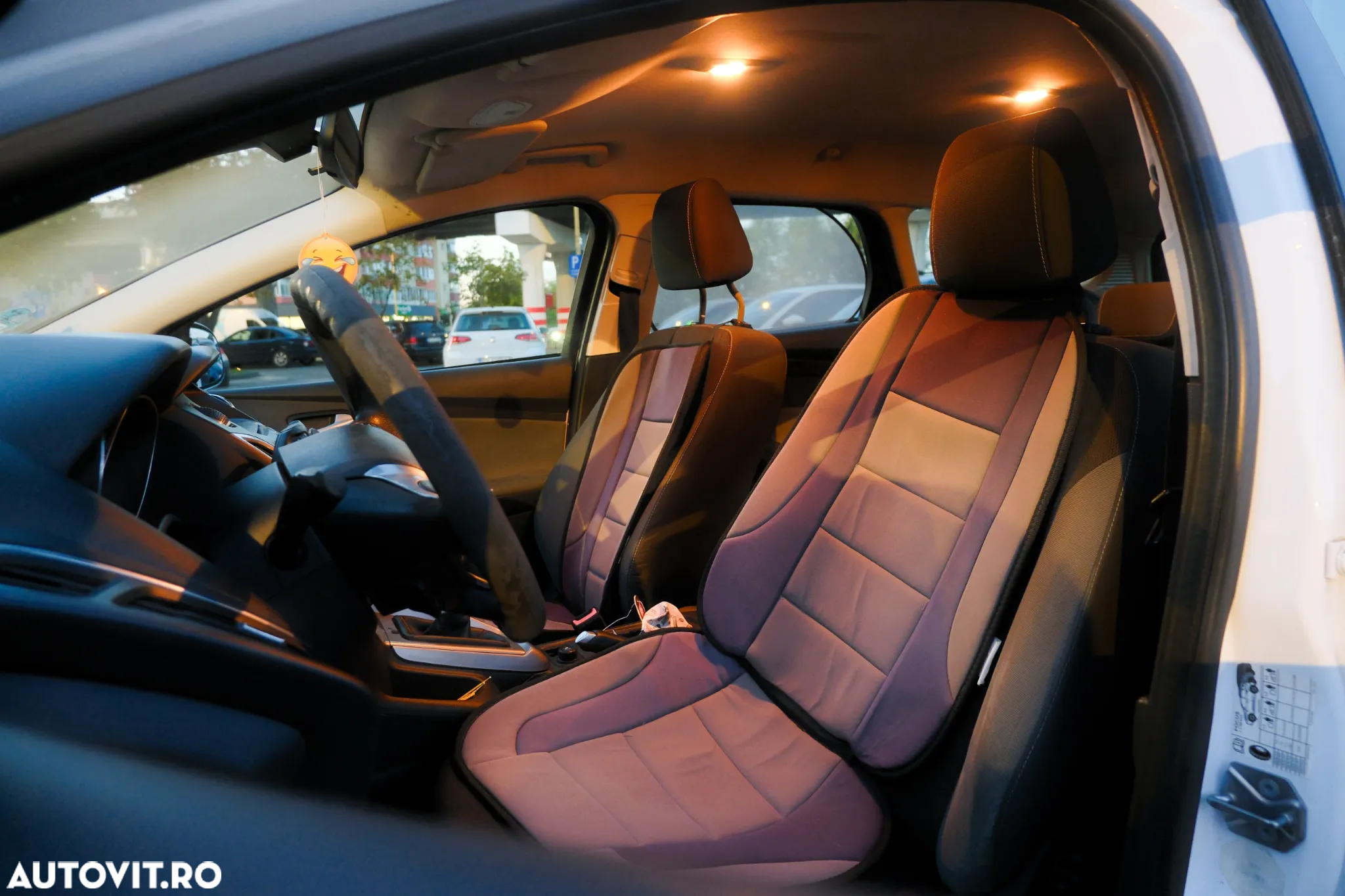 Ford Focus 1.6 TDCI DPF Trend - 12