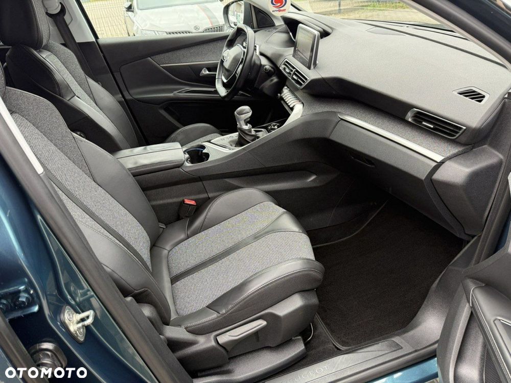 Peugeot 5008 BlueHDI 130 Allure - 13
