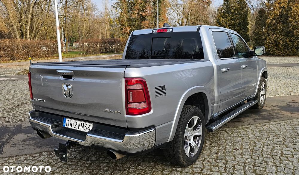 RAM 1500 5.7 Crew Cab Laramie - 8