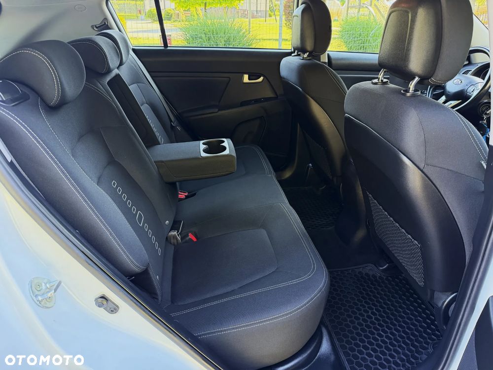 Kia Sportage 1.6 GDI 2WD Dream-Team Edition - 20