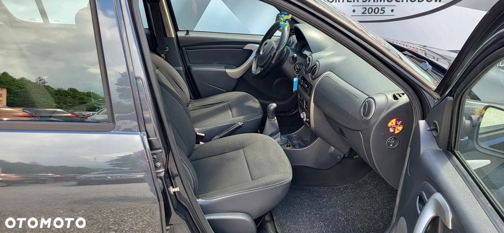 Dacia Sandero Stepway 1.6 - 19