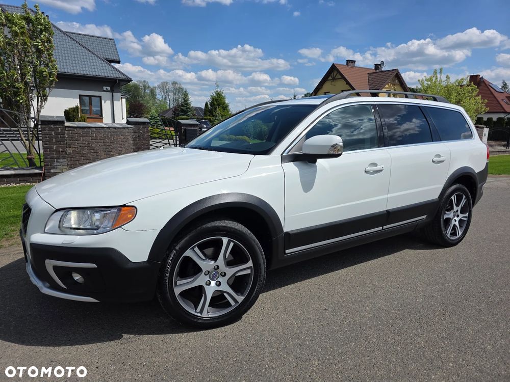 Volvo XC 70 D5 AWD Summum - 2