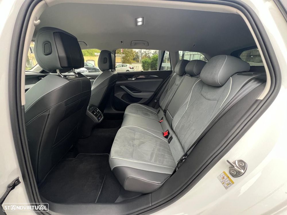 VW Passat Variant 2.0 TDi Business DSG - 7