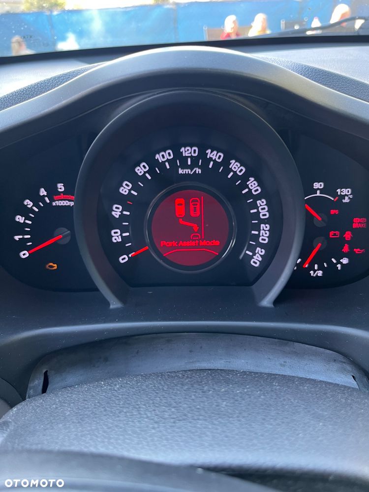 Kia Sportage 2.0 CRDI 2WD Spirit - 35