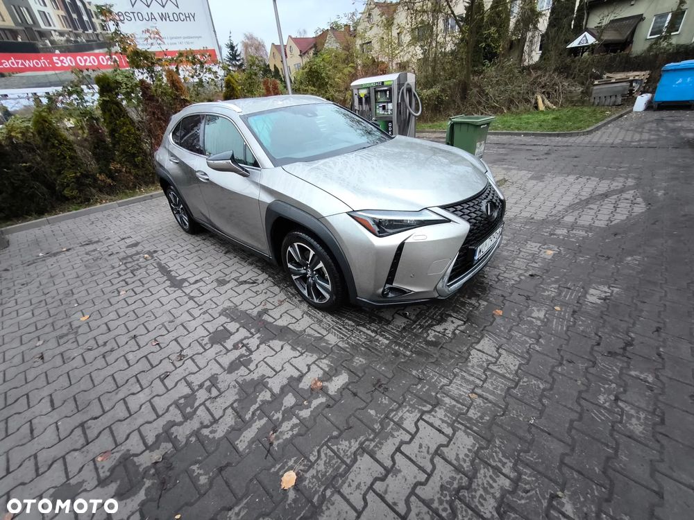 Lexus UX - 6
