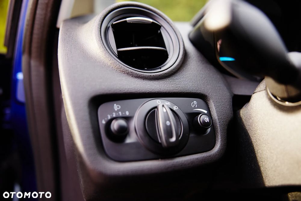 Ford Fiesta 1.25 Ambiente - 17