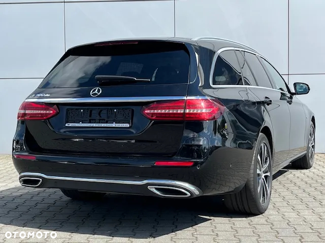 Mercedes-Benz Klasa E 300 de Avantgarde - 7