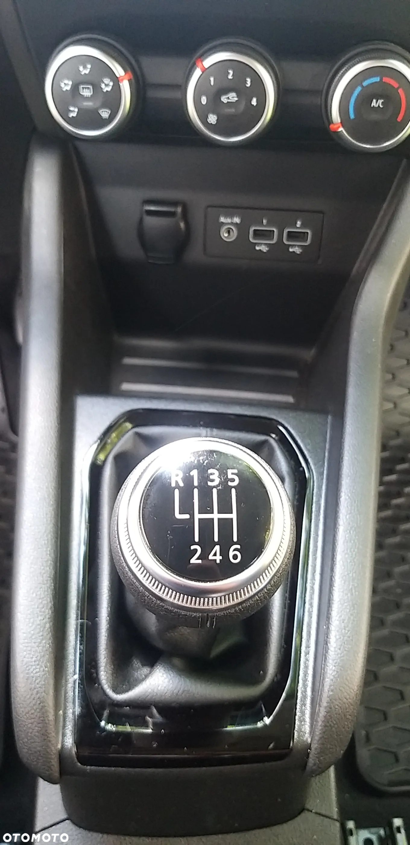 Renault Clio - 14