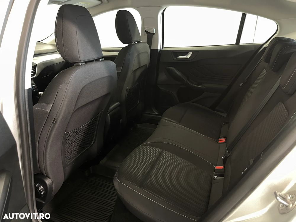 Ford Focus 1.5 EcoBlue Trend Edition - 11