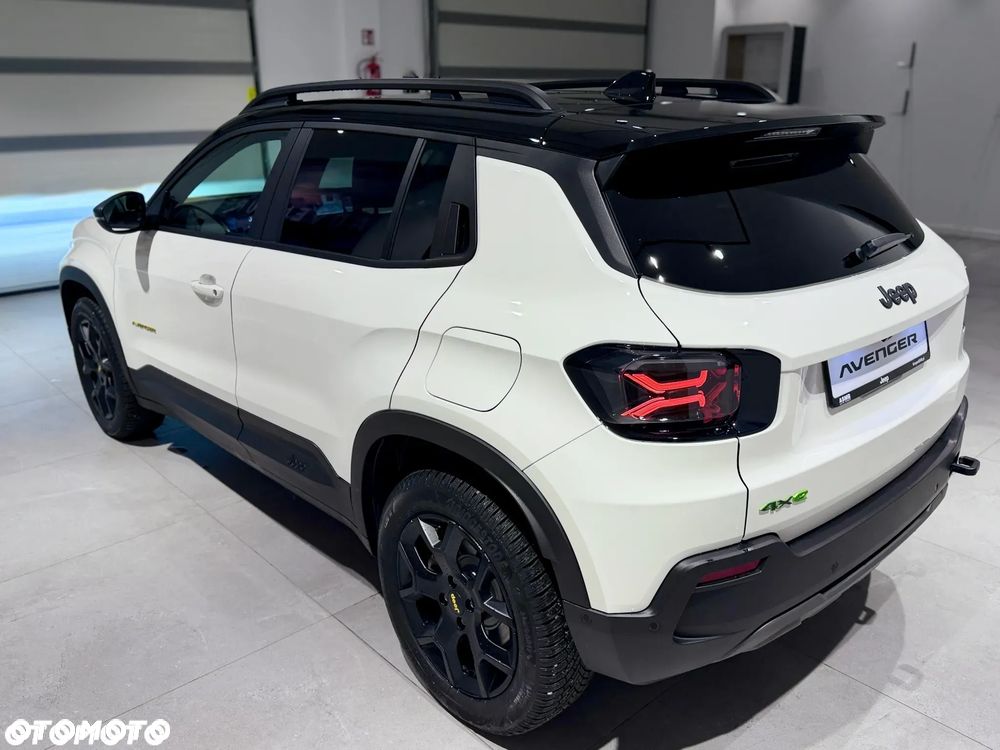 Jeep Avenger 1.2 T3 mHEV The North Face 4xe eDCT6 - 10