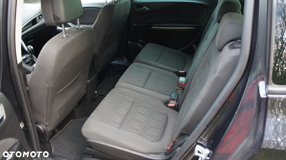 Opel Zafira - 14