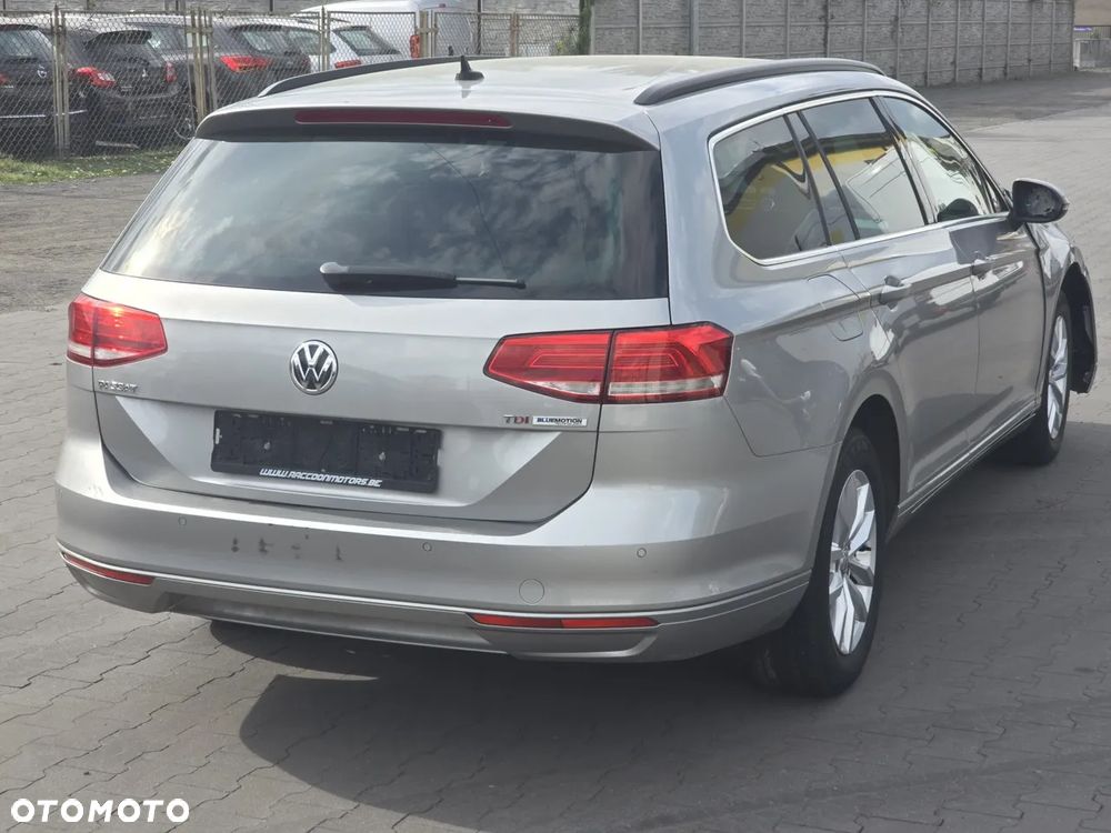 Volkswagen Passat 1.6 TDI (BlueMotion Technology) Comfortline - 9