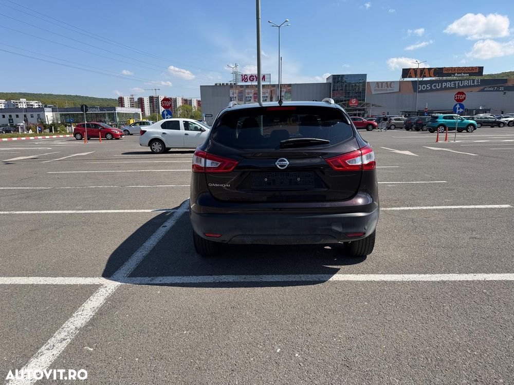 Nissan Qashqai 1.6 DCI Start/Stop 4X4-i Tekna - 8