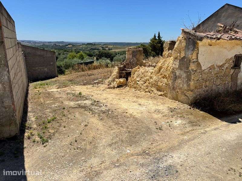 Terreno urbano de 8000m² em Moçarria - Grande imagem: 3/10