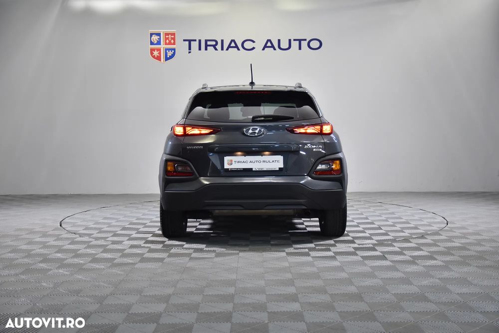 Hyundai KONA - 5