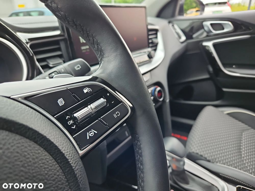 Kia Ceed 1.5 T-GDI Tribute DCT - 21