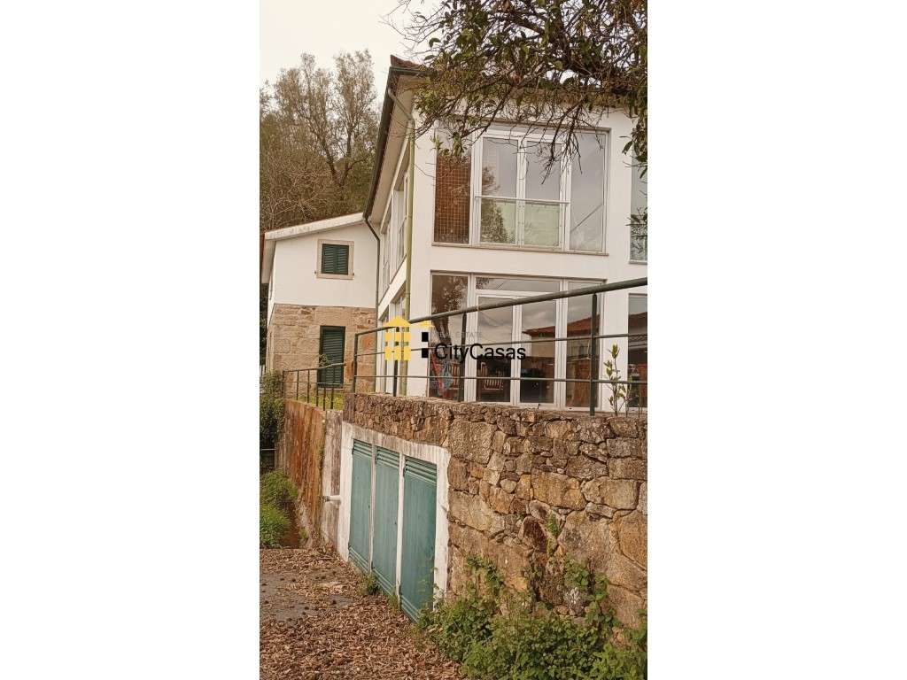 Moradia T5 em Painzela | Cabeceiras de Basto - Grande imagem: 2/27