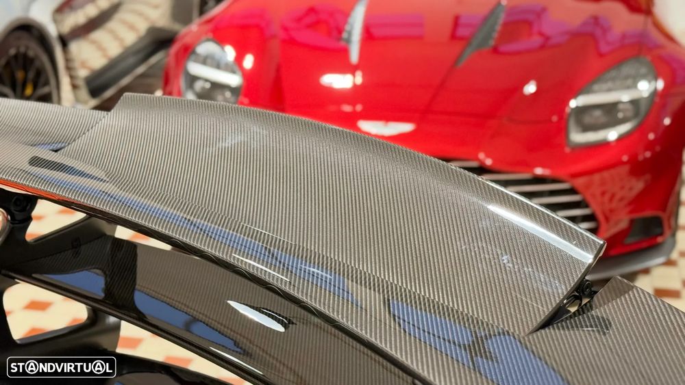 Mercedes-Benz AMG GT Black Series - 25