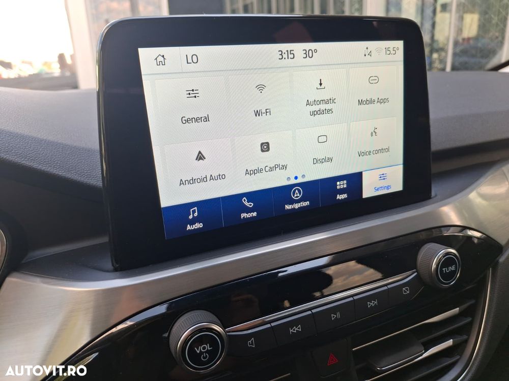 Ford Kuga - 22