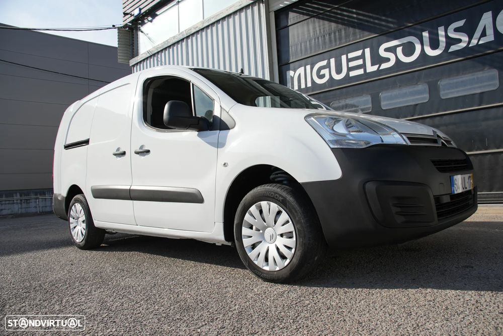 Citroën Berlingo Maxi Longa 1.6HDI 120cv 3Lugares - 1