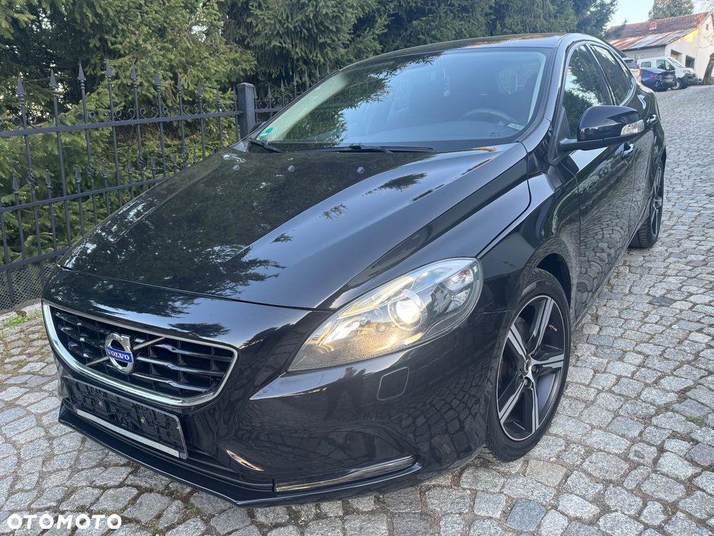 Volvo V40 T2 You - 1
