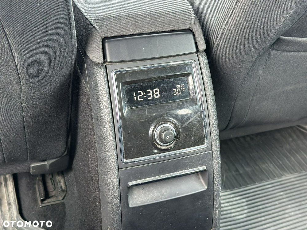 Skoda Superb 2.0 TDI Elegance DSG - 18