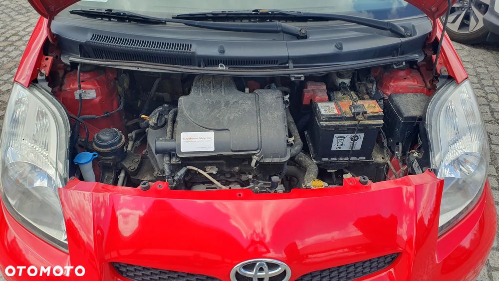Toyota Yaris - 9