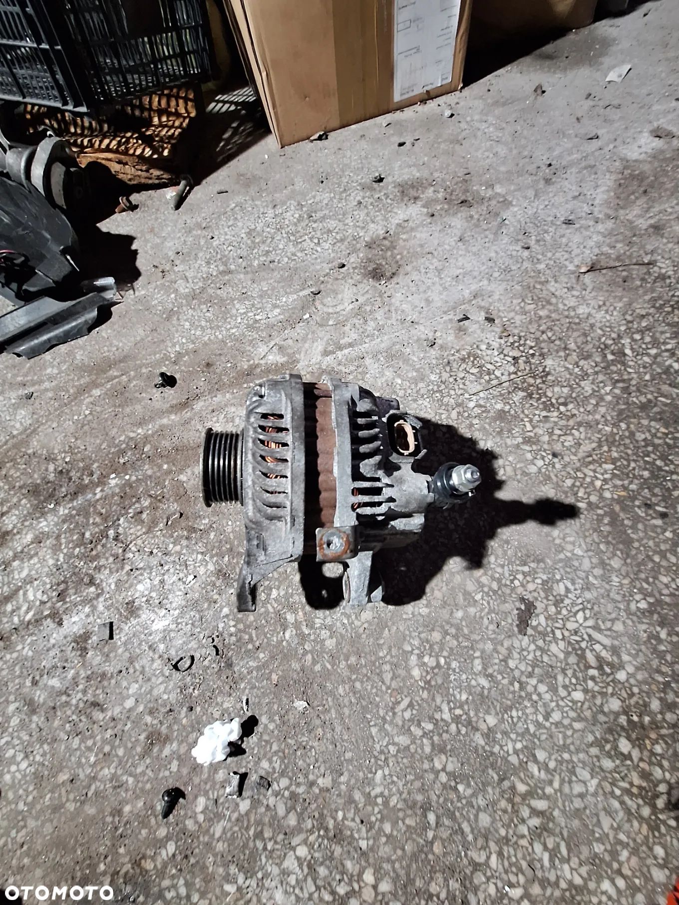 MAZDA 2 1.3 ALTERNATOR A2TG1391 - 1