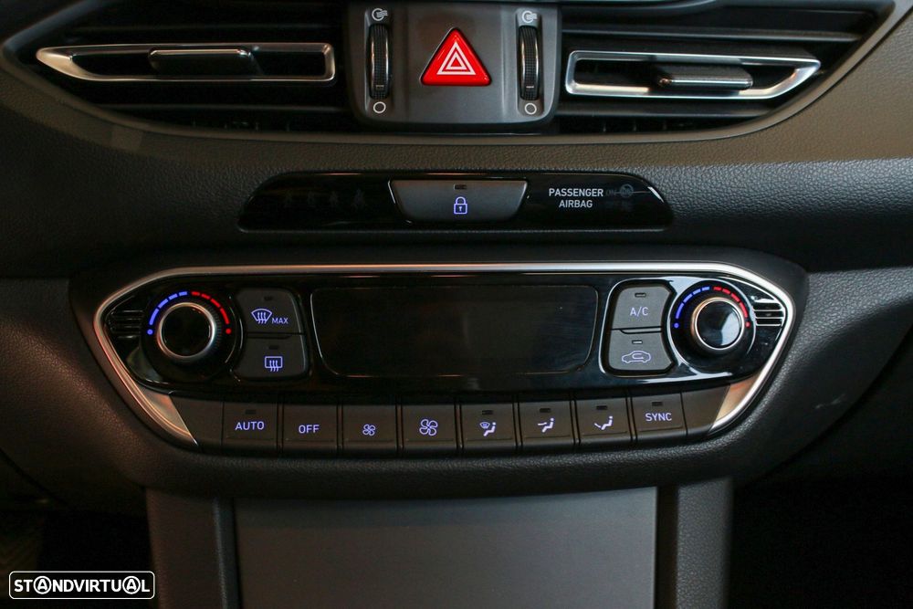Hyundai i30 SW 1.0 T-GDi Style Plus - 25