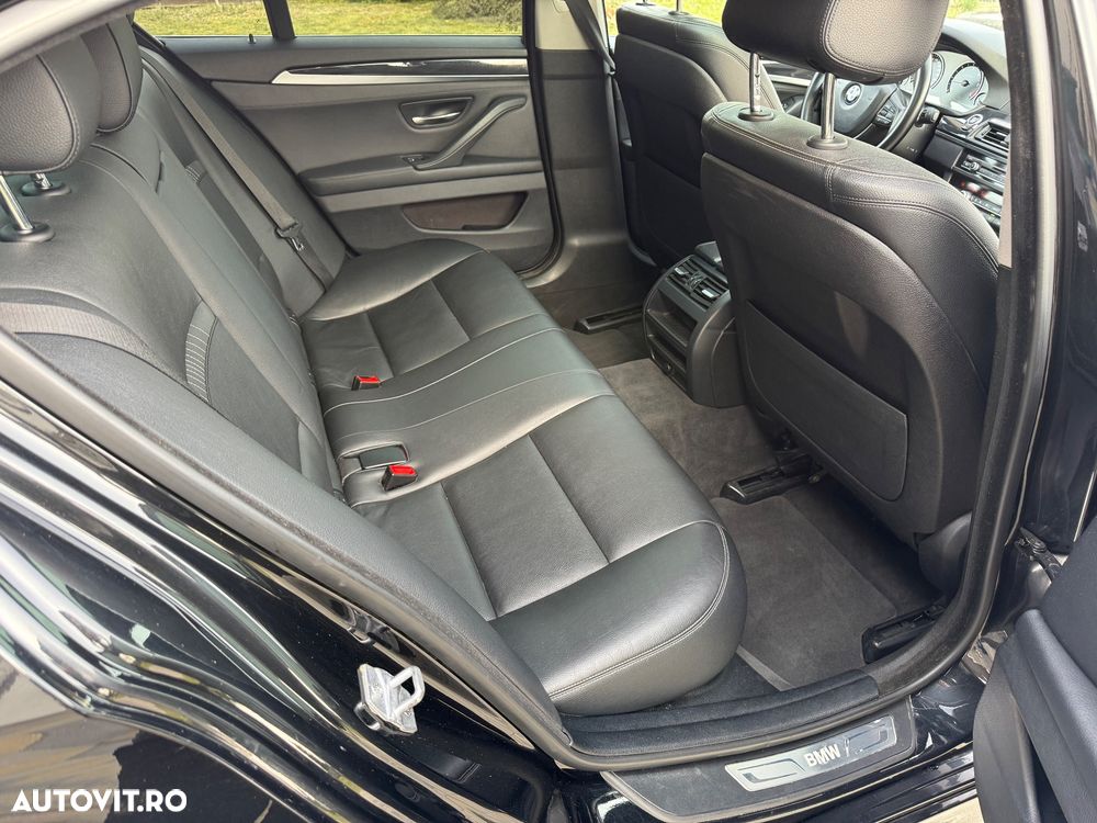 BMW Seria 5 520d - 7