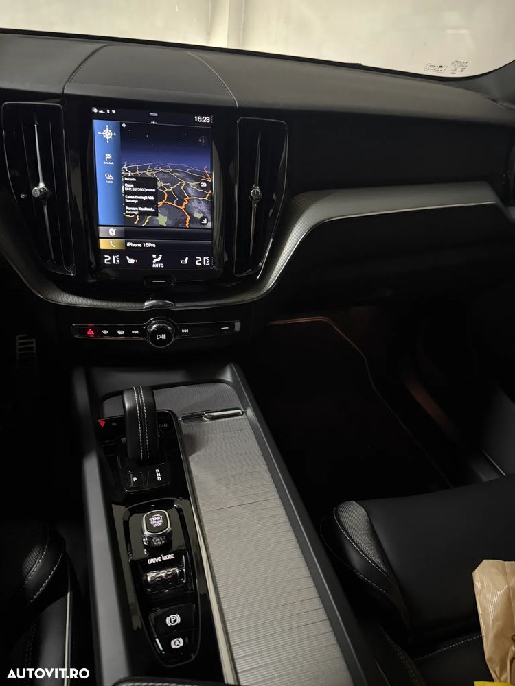 Volvo XC 60 B4 B Geartronic RDesign - 12