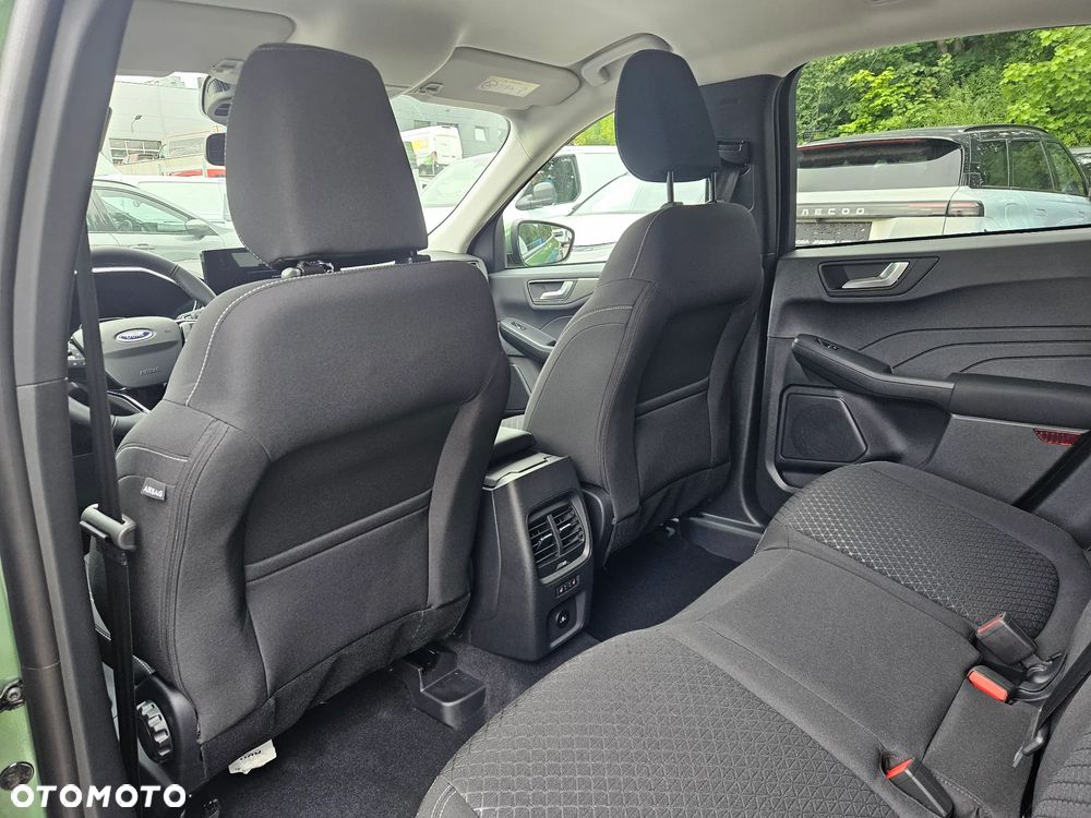 Ford Kuga 2.5 FHEV FWD Titanium eCVT - 10
