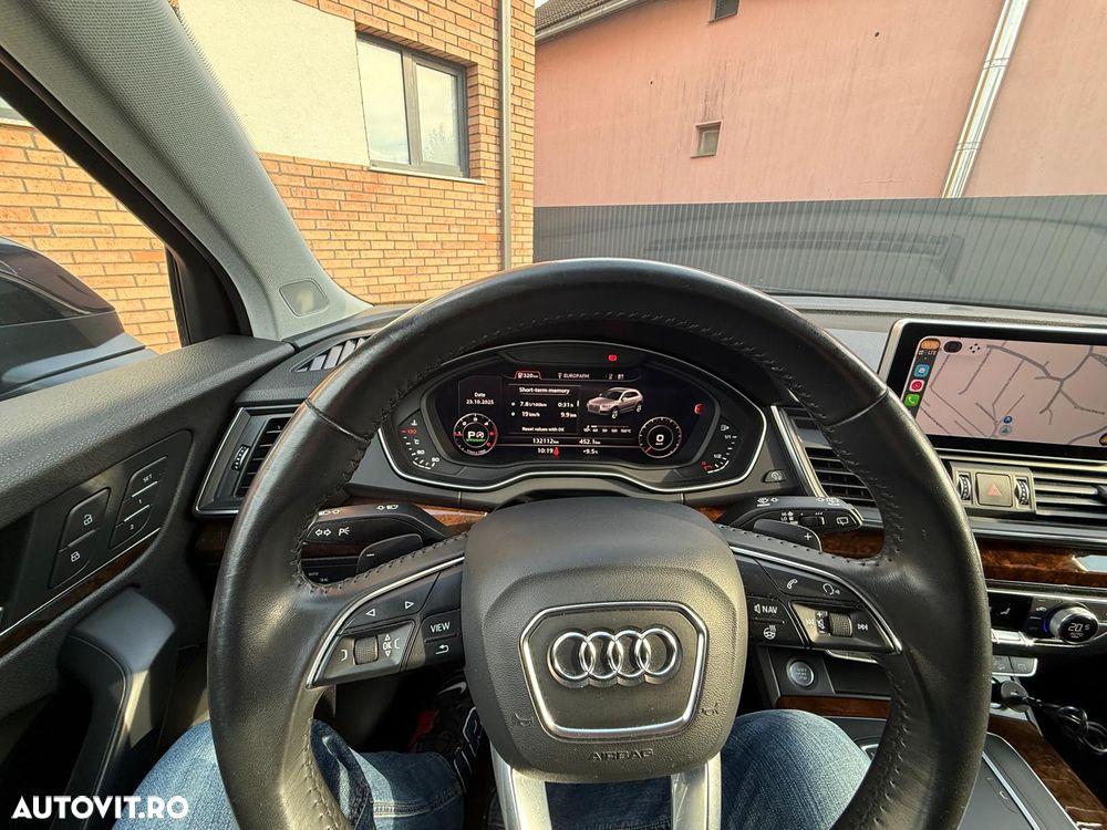 Audi Q5 2.0 TDI Quattro S tronic Design - 6