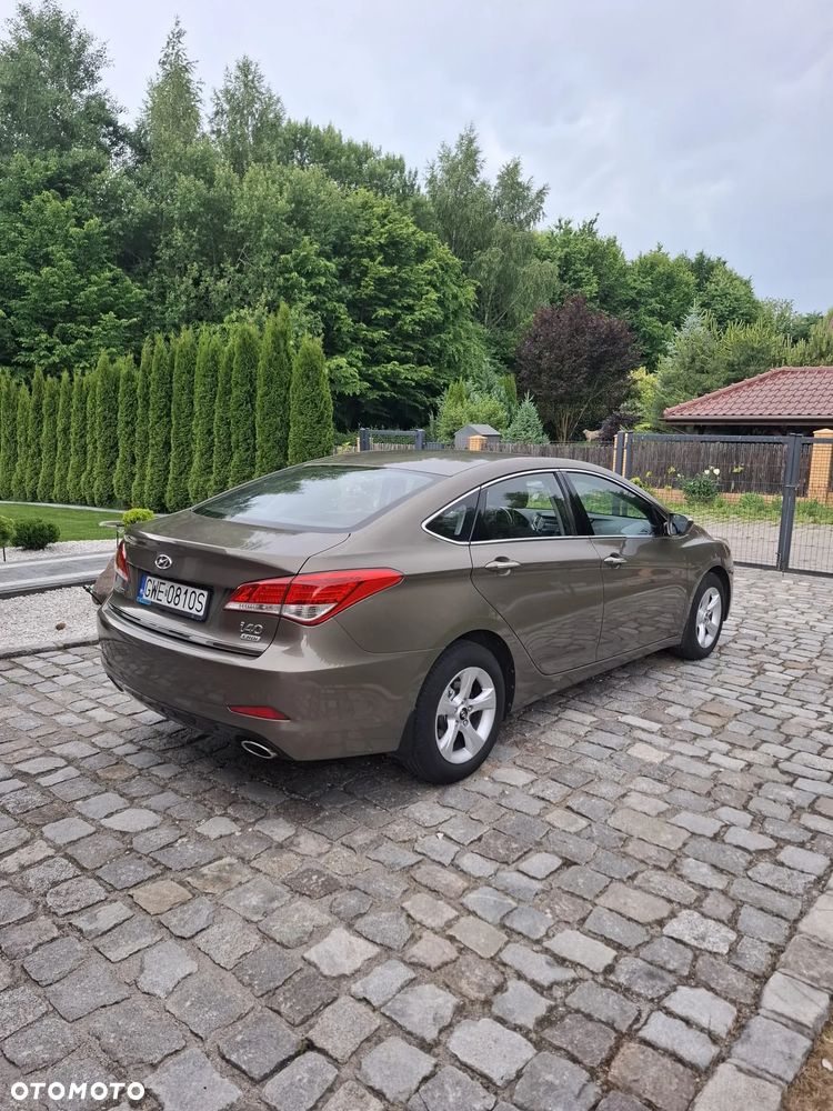 Hyundai i40 1.7 CRDi Comfort + - 3