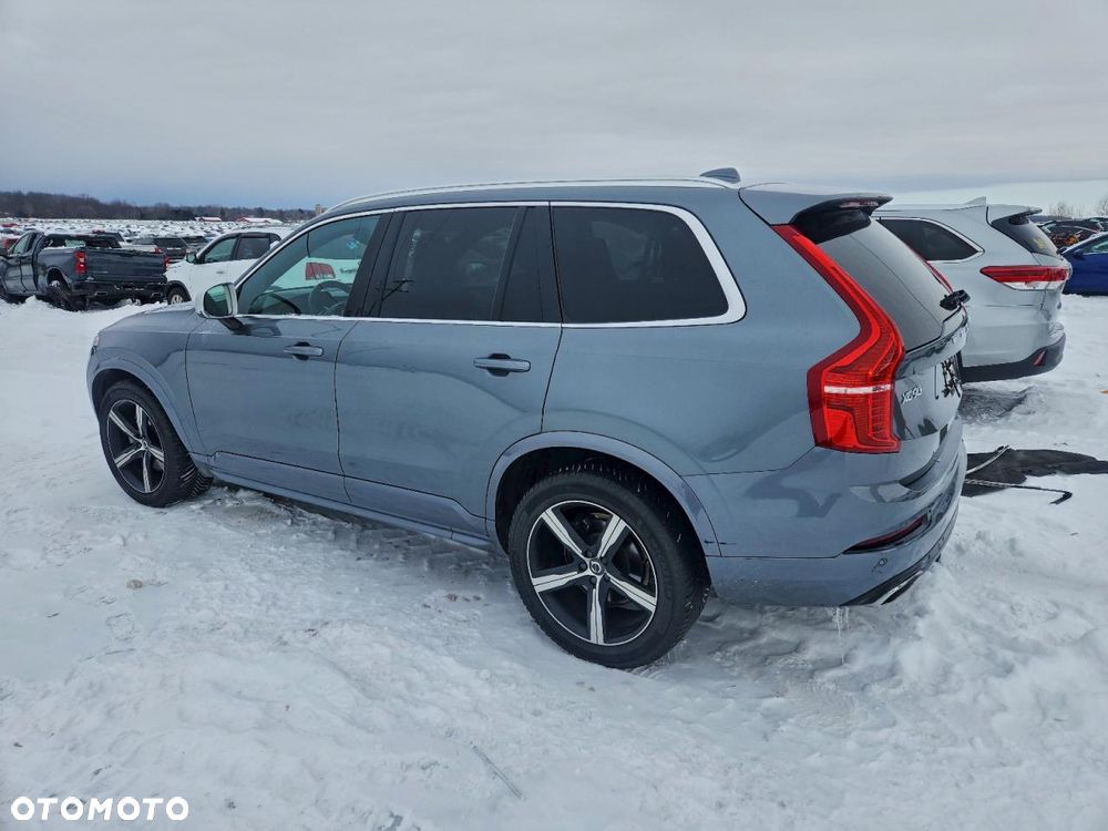 Volvo XC 90 - 4