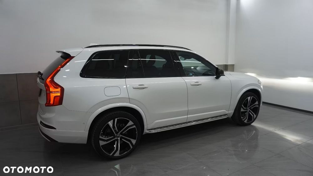 Volvo XC 90 T8 AWD Recharge Plus Dark - 3