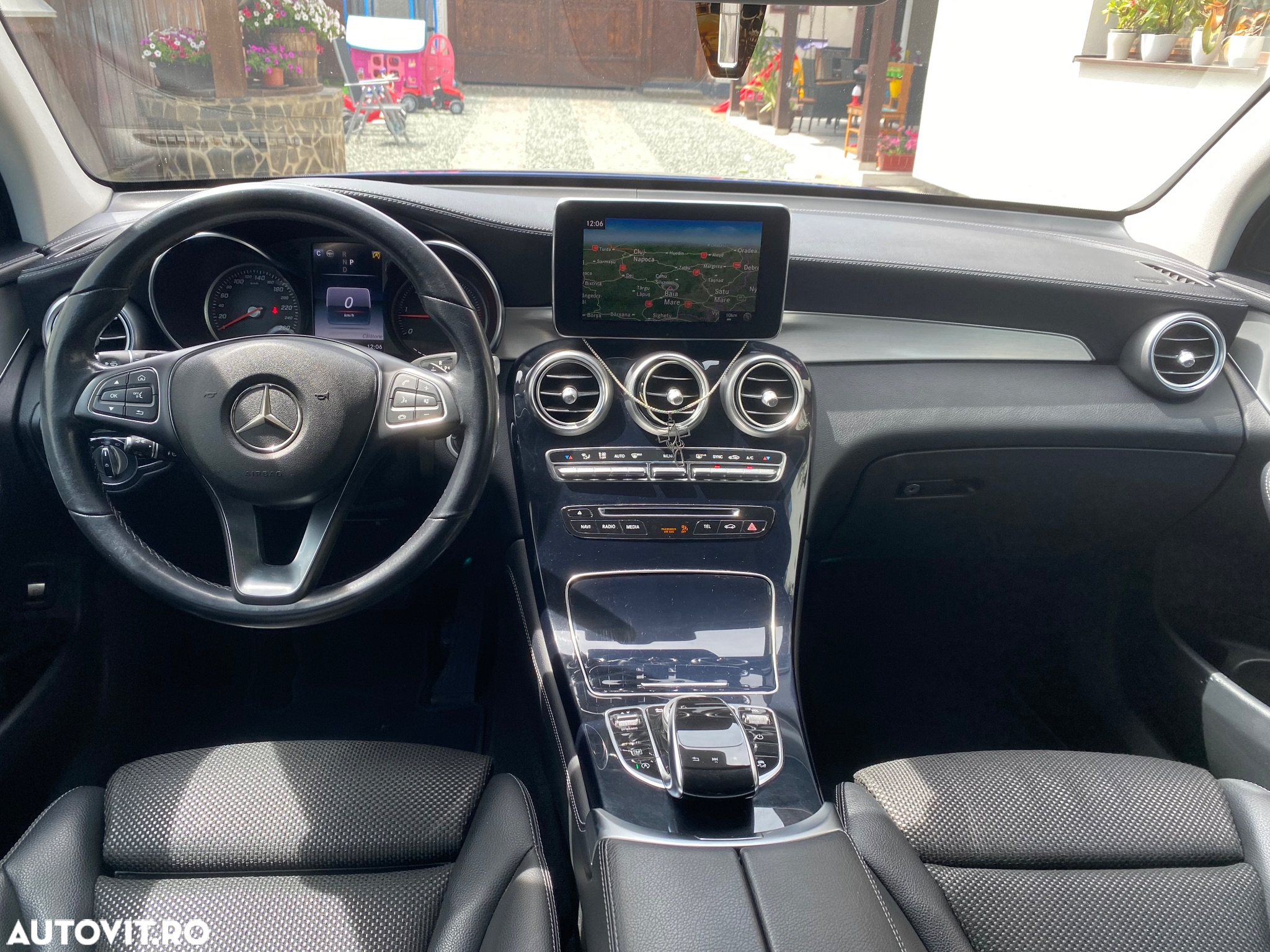 Mercedes-Benz GLC 220 d 4Matic 9G-TRONIC - 7