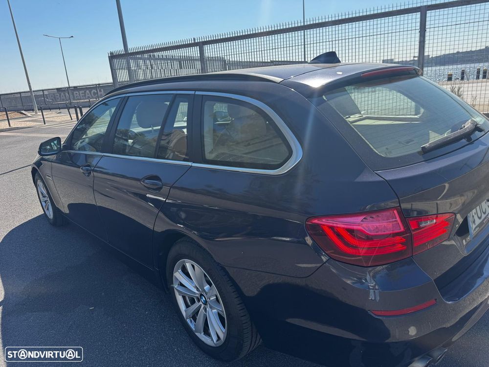 BMW 520 d Line Luxury Auto - 4