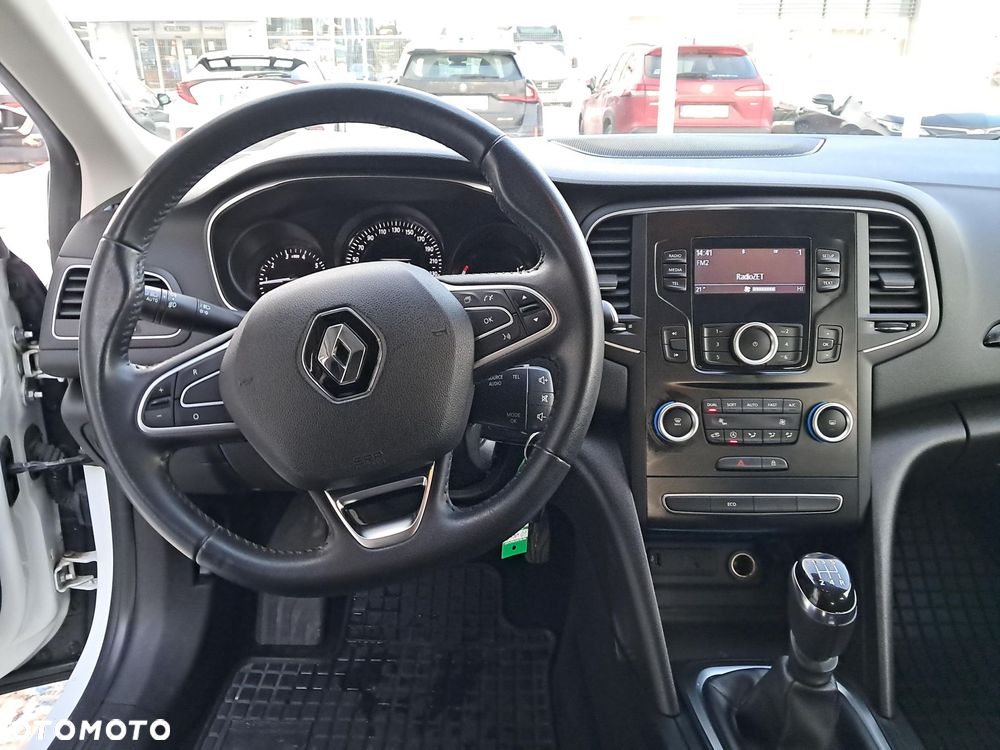 Renault Megane 1.6 SCe Zen - 15