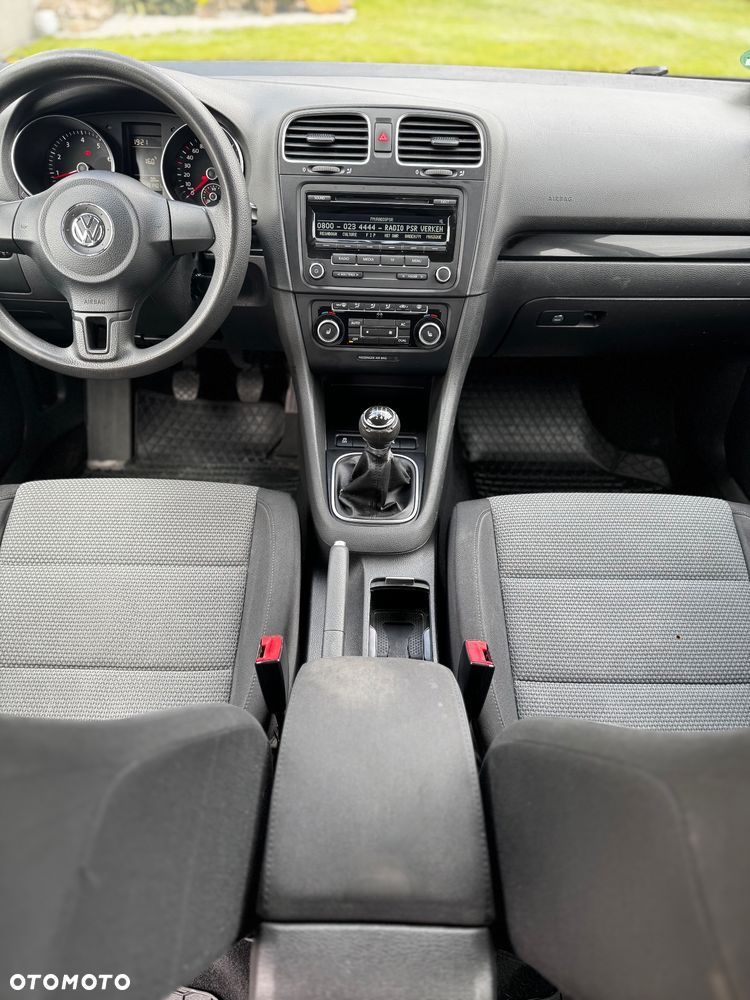 Volkswagen Golf - 13