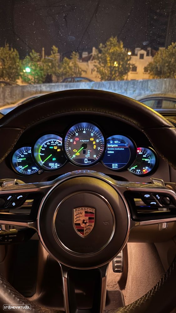 Porsche Cayenne S E-Hybrid - 25