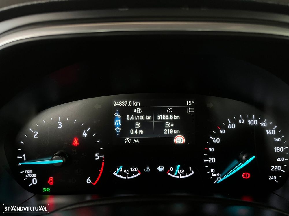 Ford Focus SW 1.5 TDCi EcoBlue Active X - 22