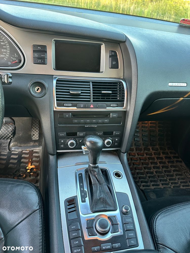 Audi Q7 3.0 TDI Quattro Tiptronic - 12
