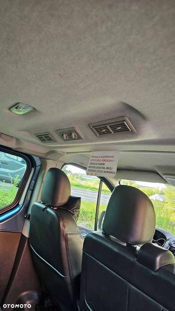 Renault Trafic - 10