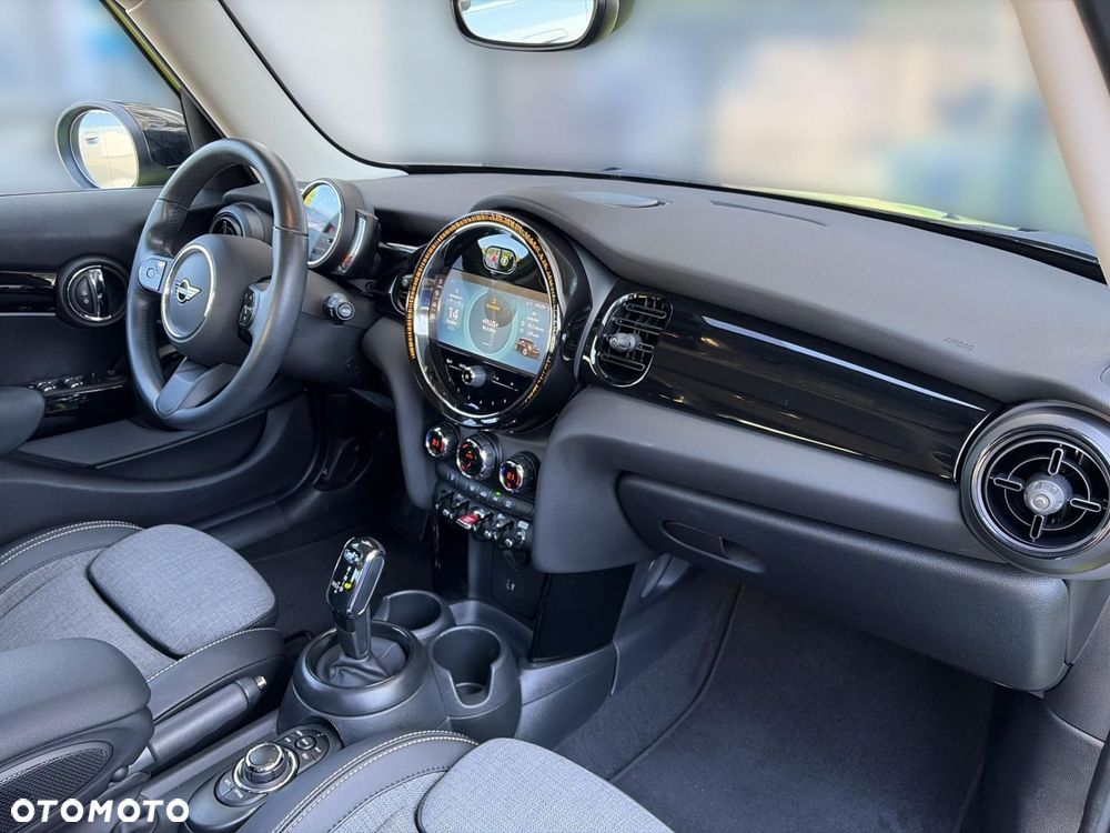 MINI Cooper Classic Trim - 7